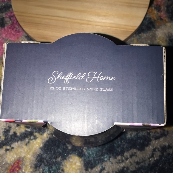 NWT Wine Glass for Mom - Picture 4 of 6